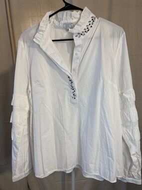 crown & ivy White Ruffle Collar Embellished Popover Blouse PTP 22